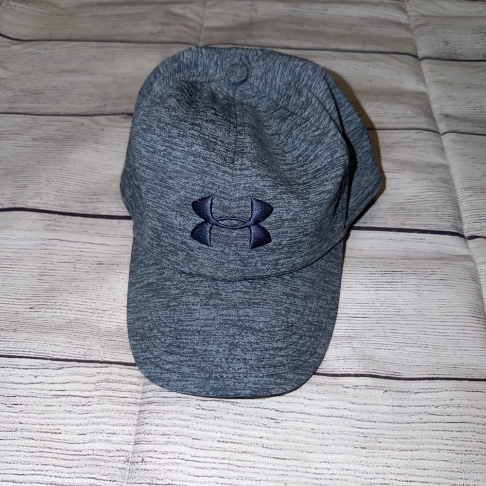 NWOT Women's Under Armour Blue Heathered Hat